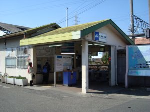 �N���b�N����Ɗg�債�܂�