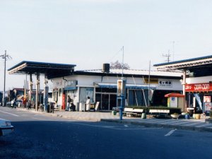 �N���b�N����Ɗg�債�܂�