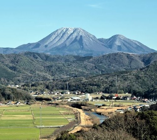 安楽寺から遠望