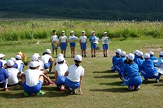 志学小学校・ユウスゲ