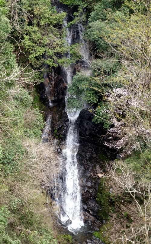 岩根が滝