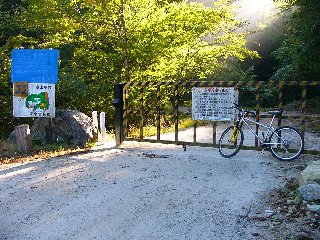 摜2005